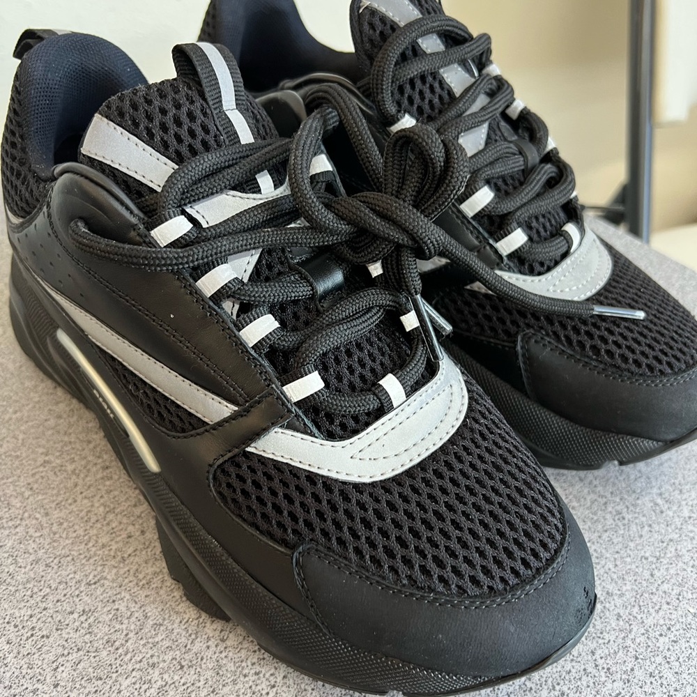 Dior shoes size 38 , women 7 men 5 - Picture 2 of 8